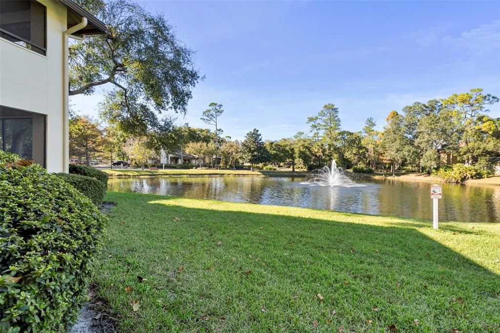 For Sale: $125,000 (2 beds, 2 baths, 1105 Square Feet)