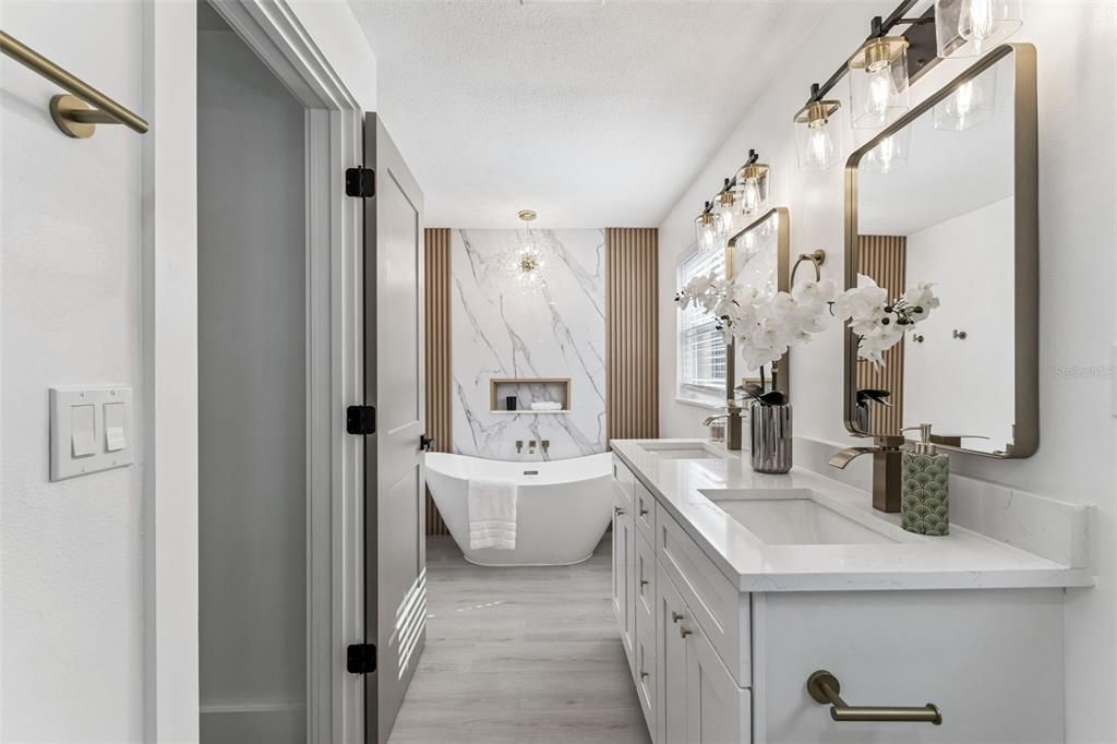 For Sale: $649,000 (3 beds, 2 baths, 1755 Square Feet)