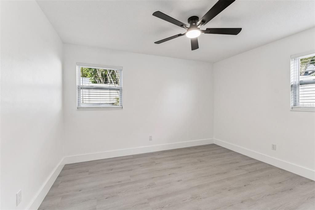 For Sale: $649,000 (3 beds, 2 baths, 1755 Square Feet)