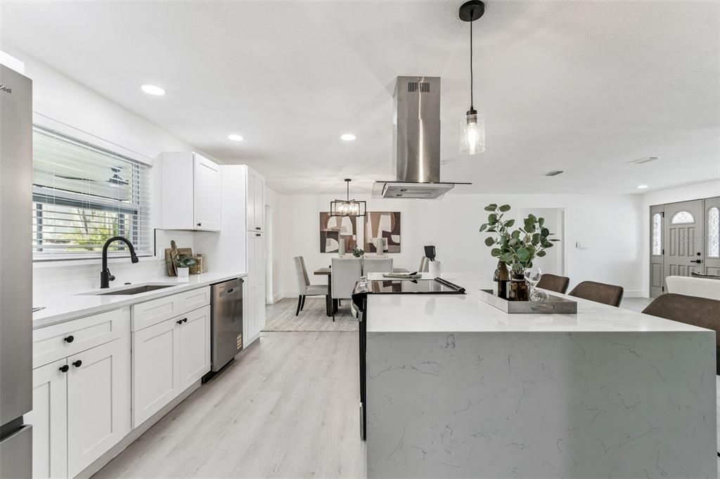 For Sale: $649,000 (3 beds, 2 baths, 1755 Square Feet)