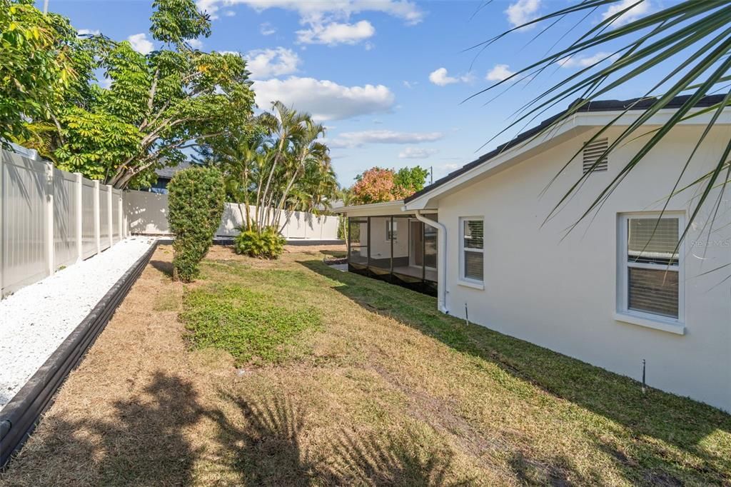 For Sale: $649,000 (3 beds, 2 baths, 1755 Square Feet)