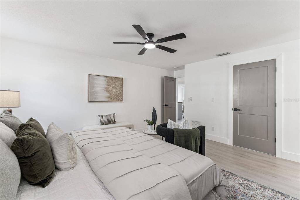 For Sale: $649,000 (3 beds, 2 baths, 1755 Square Feet)