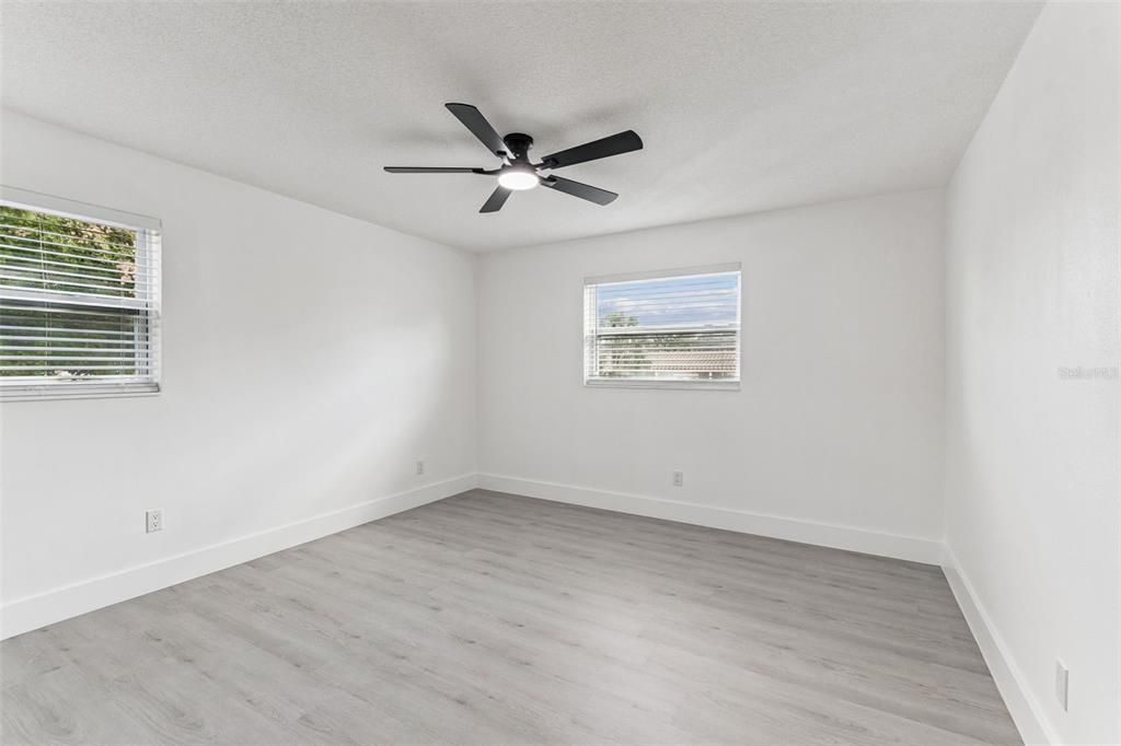 For Sale: $649,000 (3 beds, 2 baths, 1755 Square Feet)