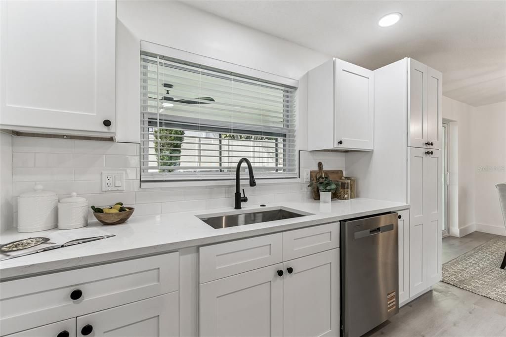 For Sale: $649,000 (3 beds, 2 baths, 1755 Square Feet)