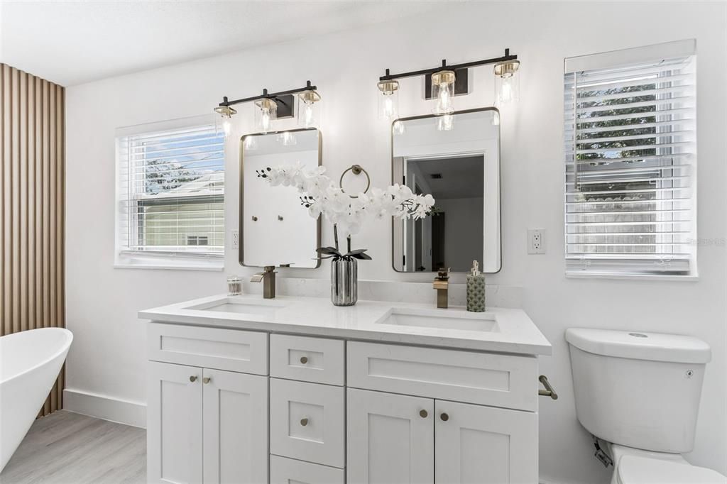 For Sale: $649,000 (3 beds, 2 baths, 1755 Square Feet)