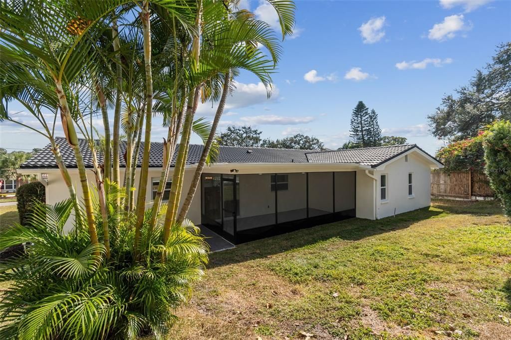 For Sale: $649,000 (3 beds, 2 baths, 1755 Square Feet)