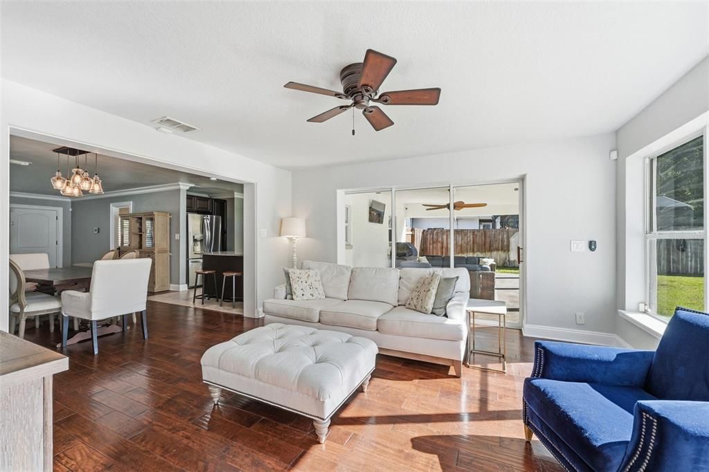 For Sale: $859,000 (4 beds, 3 baths, 2077 Square Feet)