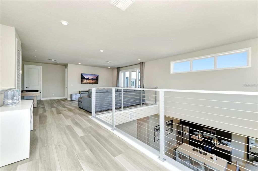 For Sale: $549,000 (5 beds, 4 baths, 2630 Square Feet)