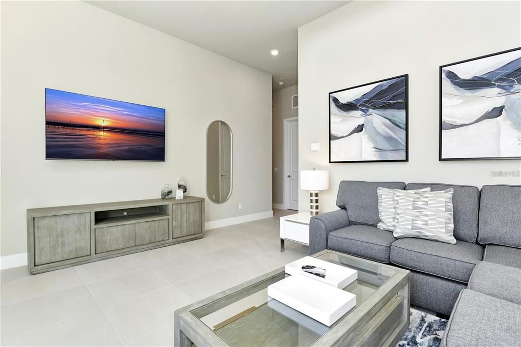 For Sale: $549,000 (5 beds, 4 baths, 2630 Square Feet)