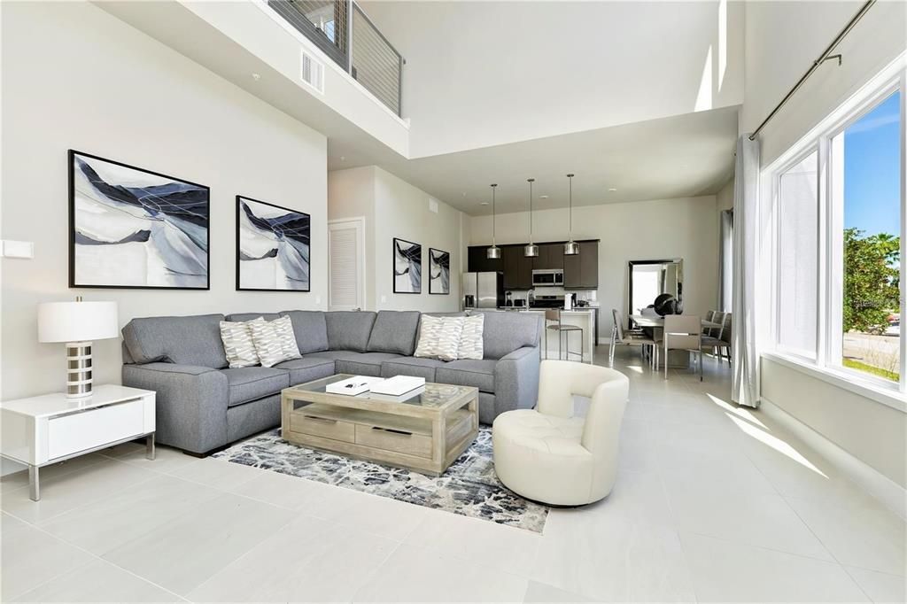 For Sale: $549,000 (5 beds, 4 baths, 2630 Square Feet)