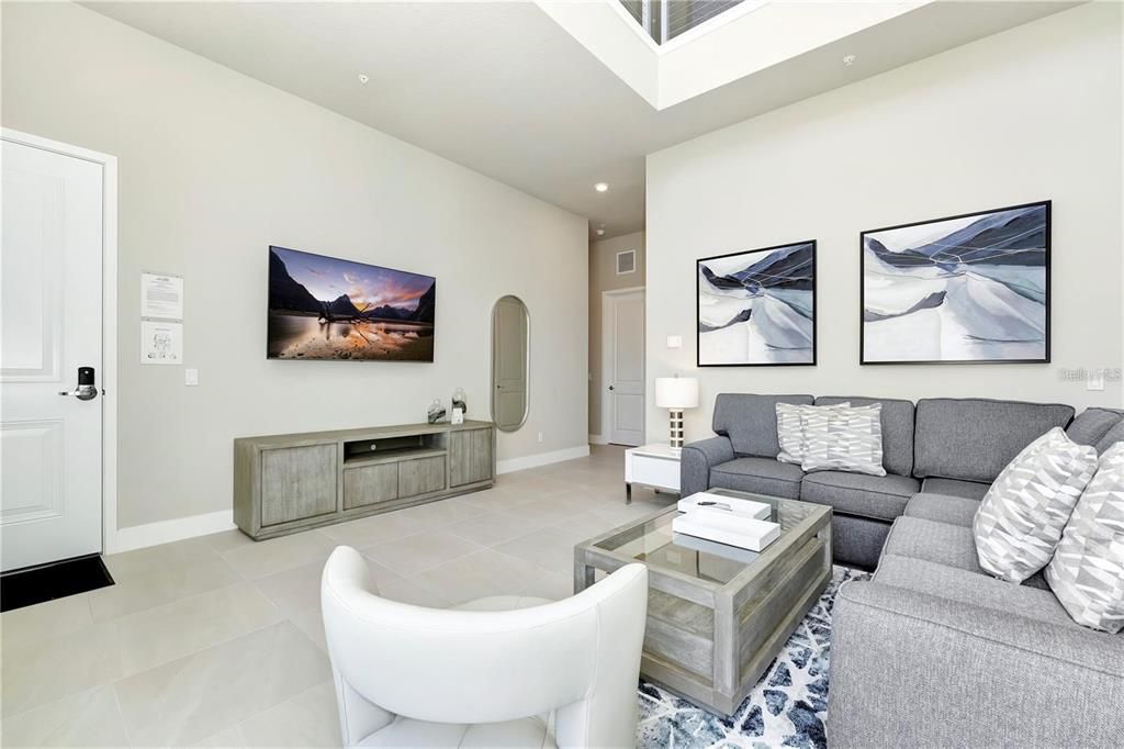 For Sale: $549,000 (5 beds, 4 baths, 2630 Square Feet)