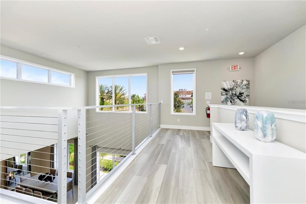 For Sale: $549,000 (5 beds, 4 baths, 2630 Square Feet)