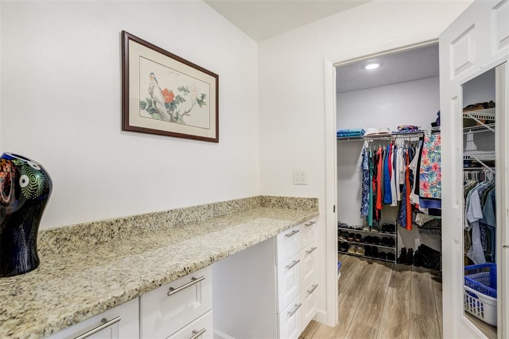 На продажу: $495,000 (2 спален, 2 ванн, 1565 Квадратных фут)