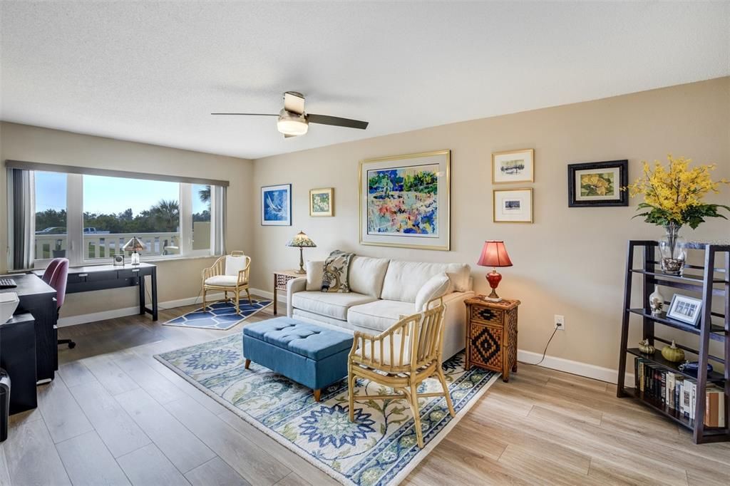 На продажу: $495,000 (2 спален, 2 ванн, 1565 Квадратных фут)