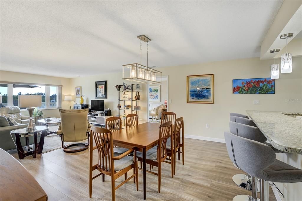 На продажу: $495,000 (2 спален, 2 ванн, 1565 Квадратных фут)