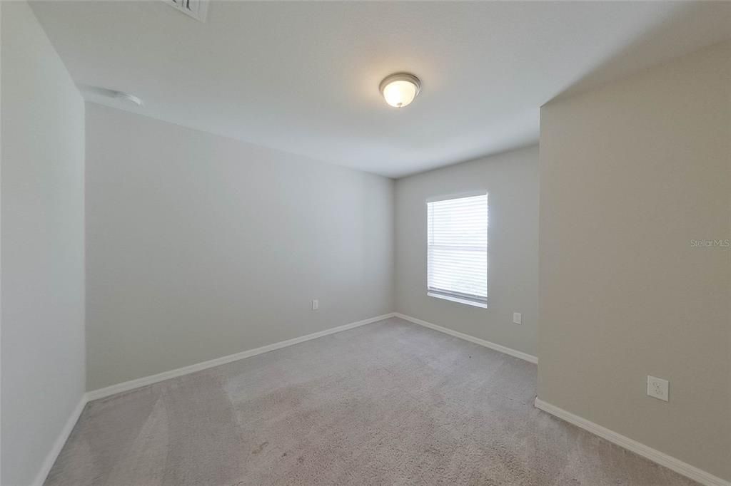 En Renta: $1,690 (3 camas, 2 baños, 1400 Pies cuadrados)