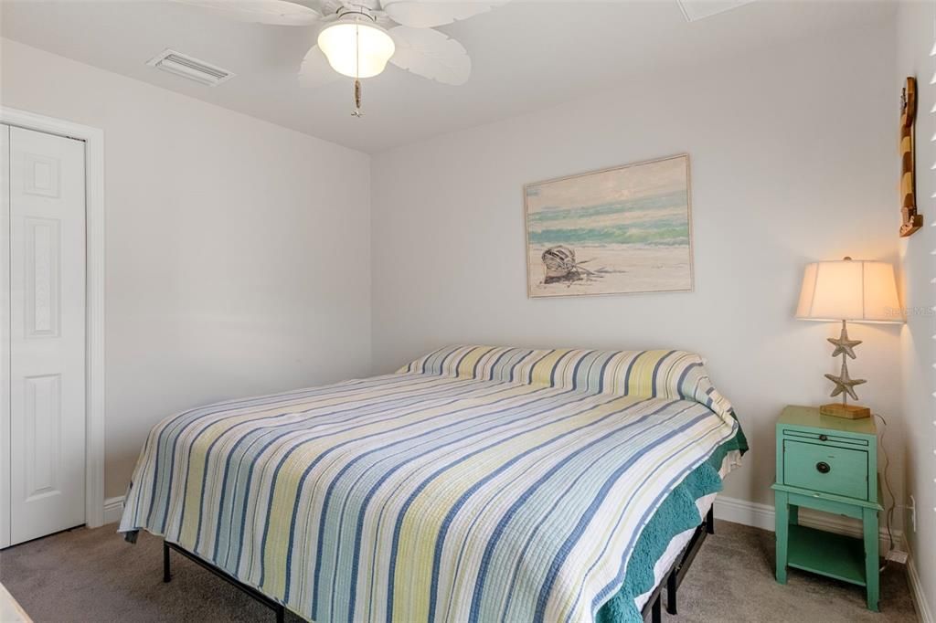 待售: $409,000 (3 贝兹, 2 浴室, 1701 平方英尺)