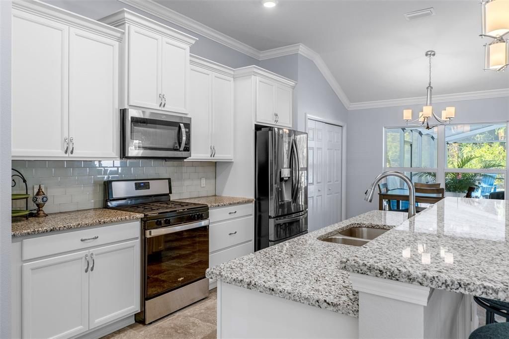 待售: $409,000 (3 贝兹, 2 浴室, 1701 平方英尺)