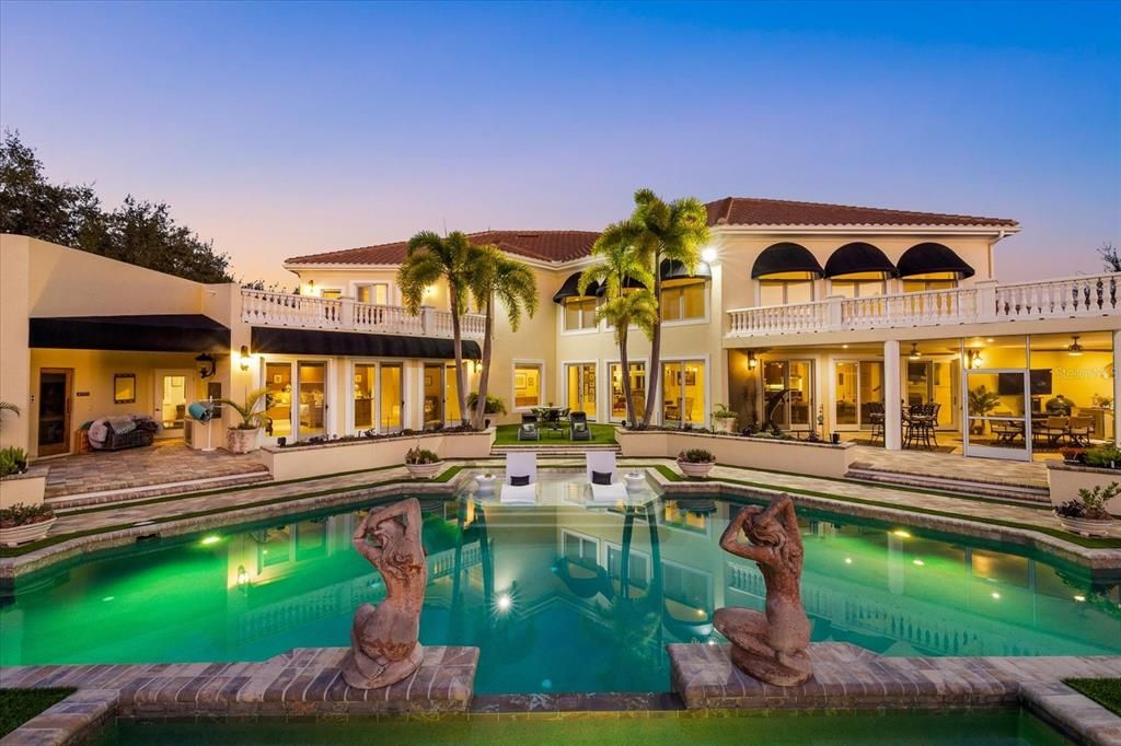 For Sale: $4,500,000 (5 beds, 5 baths, 9018 Square Feet)