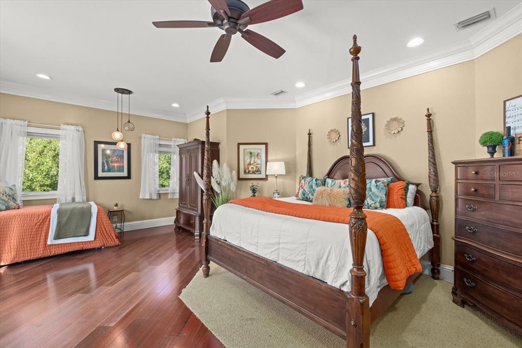 For Sale: $4,500,000 (5 beds, 5 baths, 9018 Square Feet)