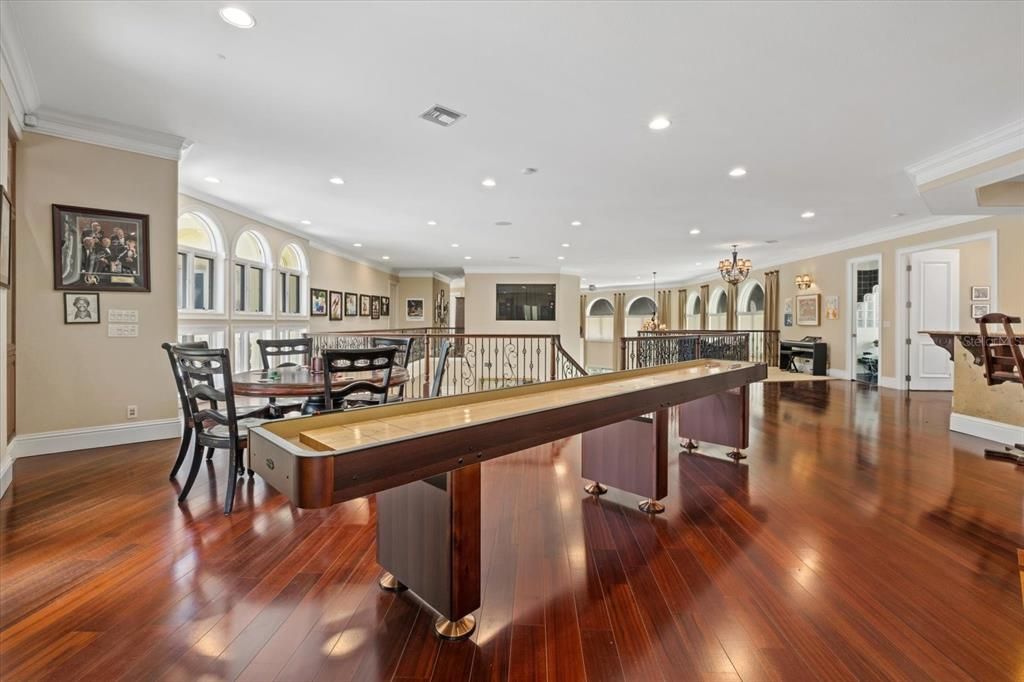 For Sale: $4,500,000 (5 beds, 5 baths, 9018 Square Feet)