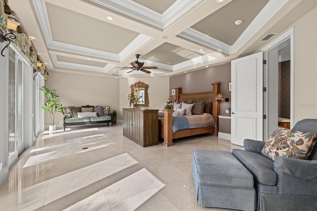 For Sale: $4,500,000 (5 beds, 5 baths, 9018 Square Feet)