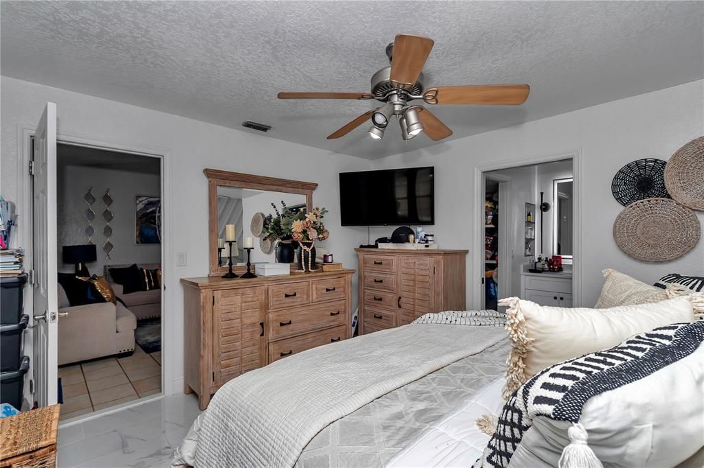 待售: $489,000 (3 贝兹, 2 浴室, 1544 平方英尺)