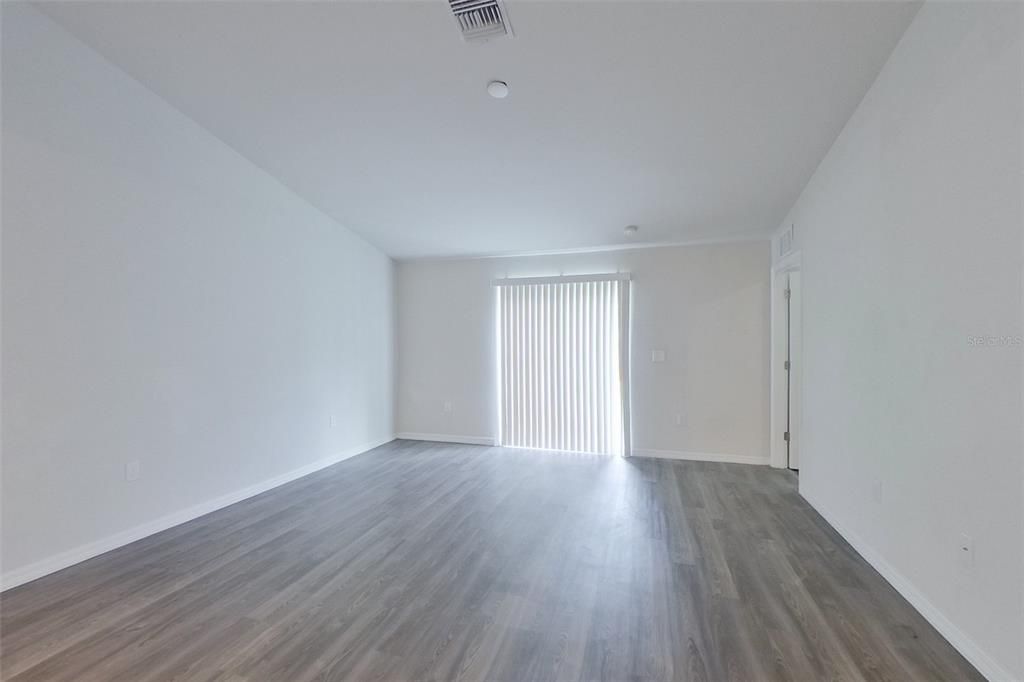 В аренду: $1,590 (2 спален, 2 ванн, 1120 Квадратных фут)