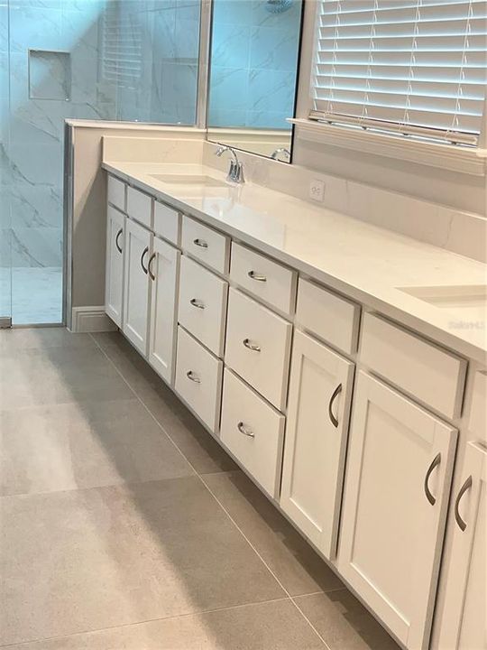 For Rent: $2,800 (4 beds, 3 baths, 2173 Square Feet)