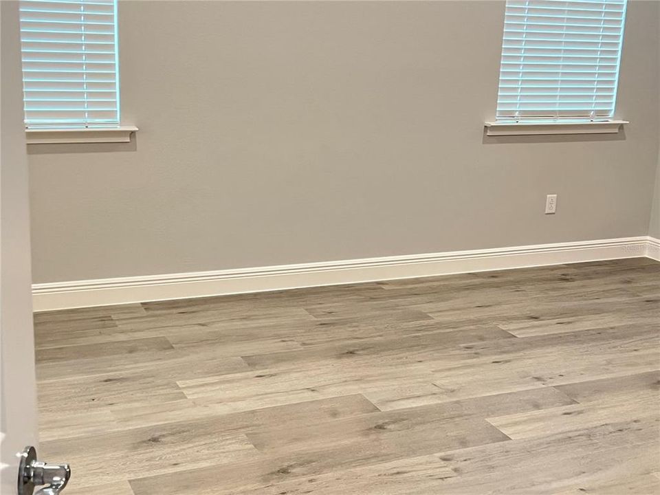 For Rent: $2,800 (4 beds, 3 baths, 2173 Square Feet)