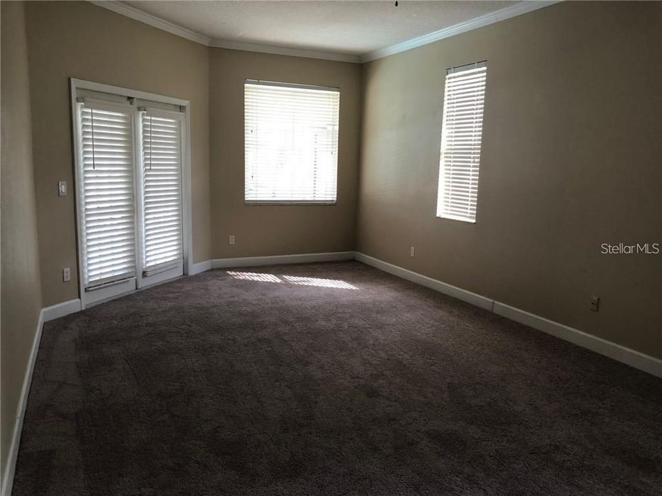 For Rent: $3,900 (4 beds, 3 baths, 2552 Square Feet)