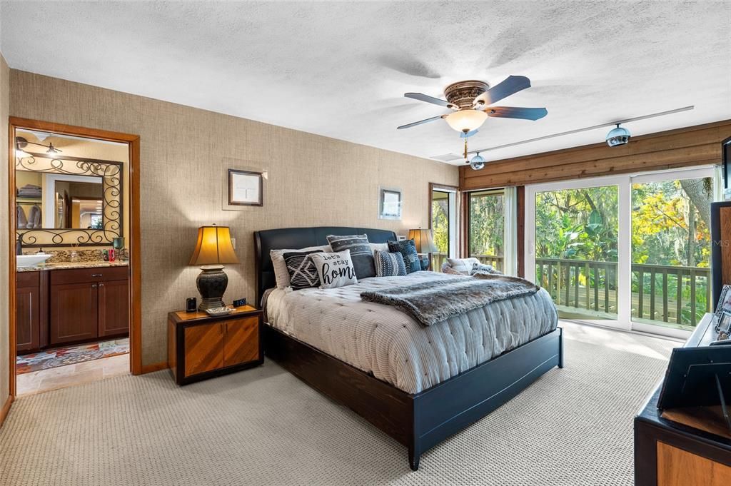 For Sale: $949,900 (4 beds, 3 baths, 3505 Square Feet)