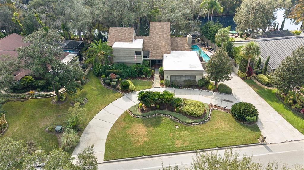 For Sale: $949,900 (4 beds, 3 baths, 3505 Square Feet)