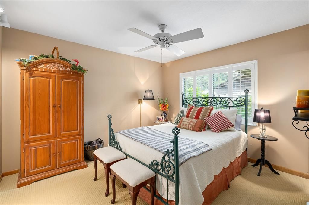 For Sale: $949,900 (4 beds, 3 baths, 3505 Square Feet)