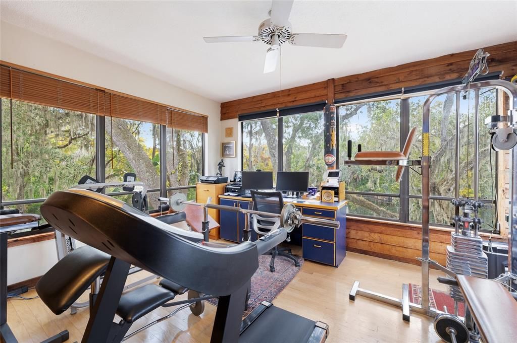 For Sale: $949,900 (4 beds, 3 baths, 3505 Square Feet)