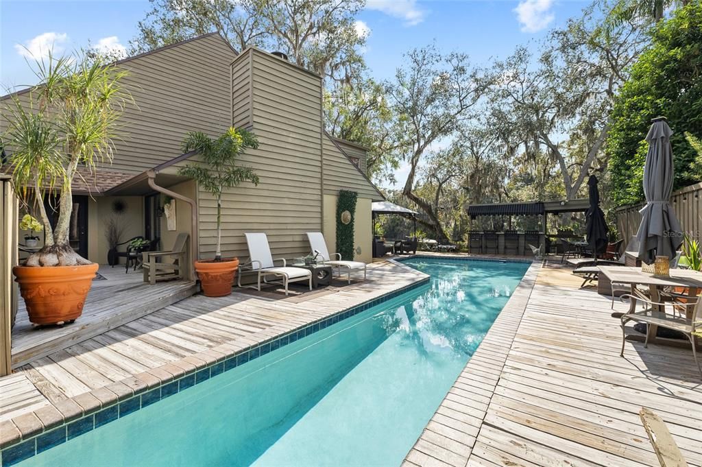 For Sale: $949,900 (4 beds, 3 baths, 3505 Square Feet)