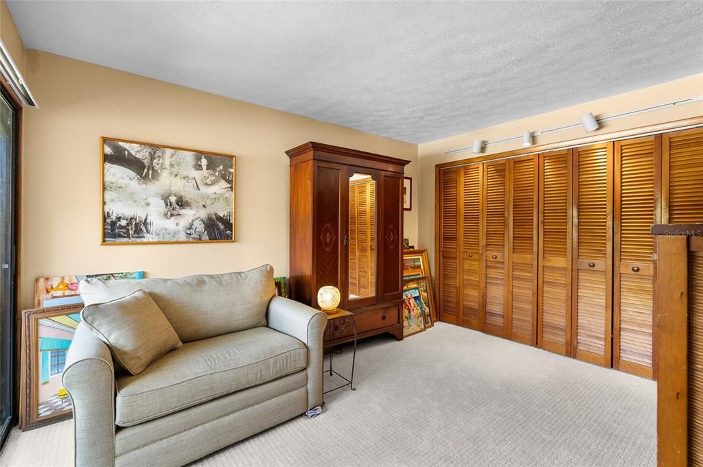 For Sale: $949,900 (4 beds, 3 baths, 3505 Square Feet)