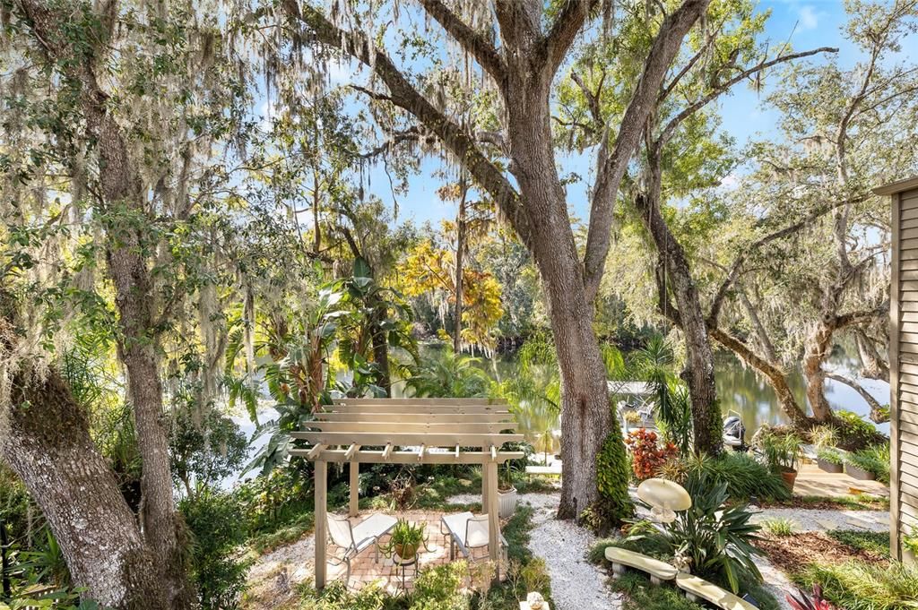 For Sale: $949,900 (4 beds, 3 baths, 3505 Square Feet)