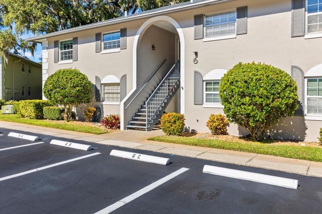 На продажу: $199,900 (2 спален, 2 ванн, 1083 Квадратных фут)