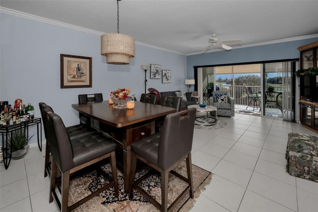 For Sale: $369,000 (2 beds, 2 baths, 1320 Square Feet)