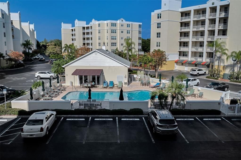 For Sale: $369,000 (2 beds, 2 baths, 1320 Square Feet)