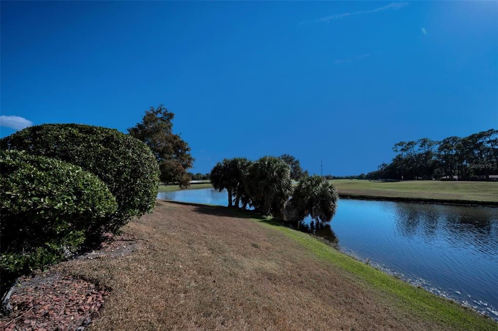 For Sale: $369,000 (2 beds, 2 baths, 1320 Square Feet)