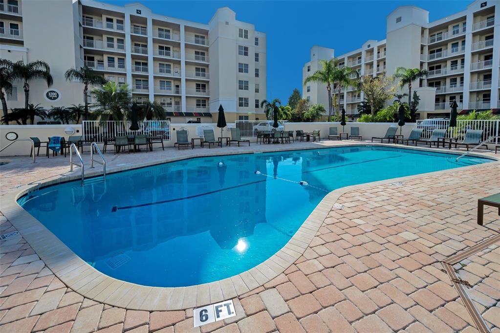 For Sale: $369,000 (2 beds, 2 baths, 1320 Square Feet)