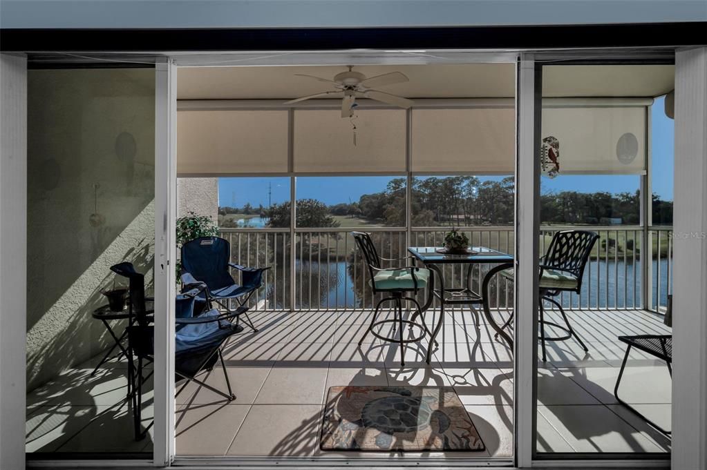 For Sale: $369,000 (2 beds, 2 baths, 1320 Square Feet)