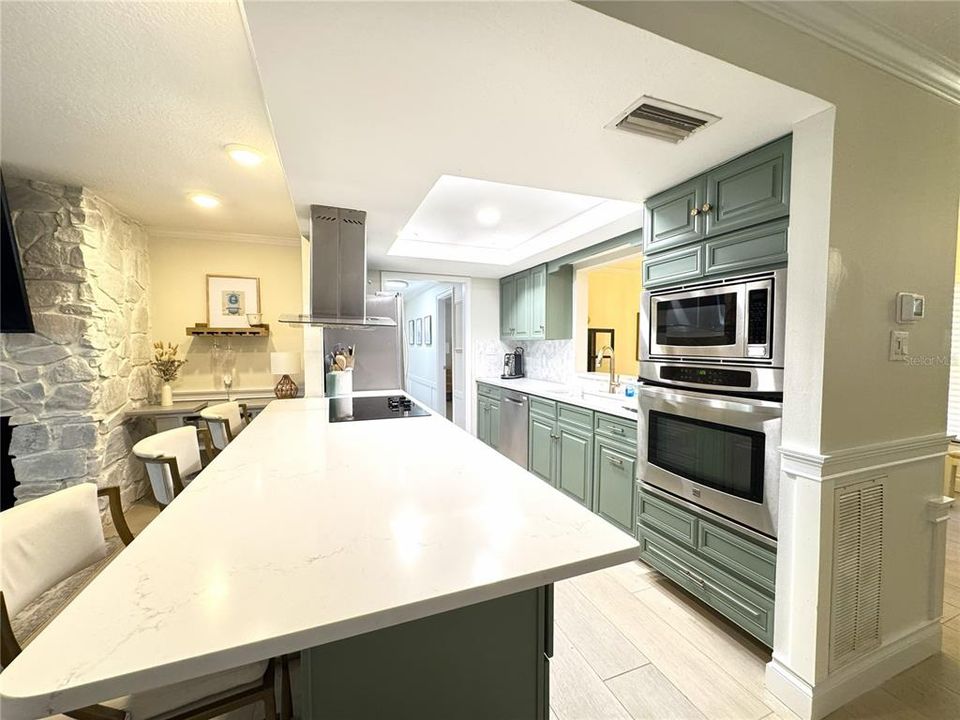 For Rent: $3,500 (3 beds, 2 baths, 2114 Square Feet)