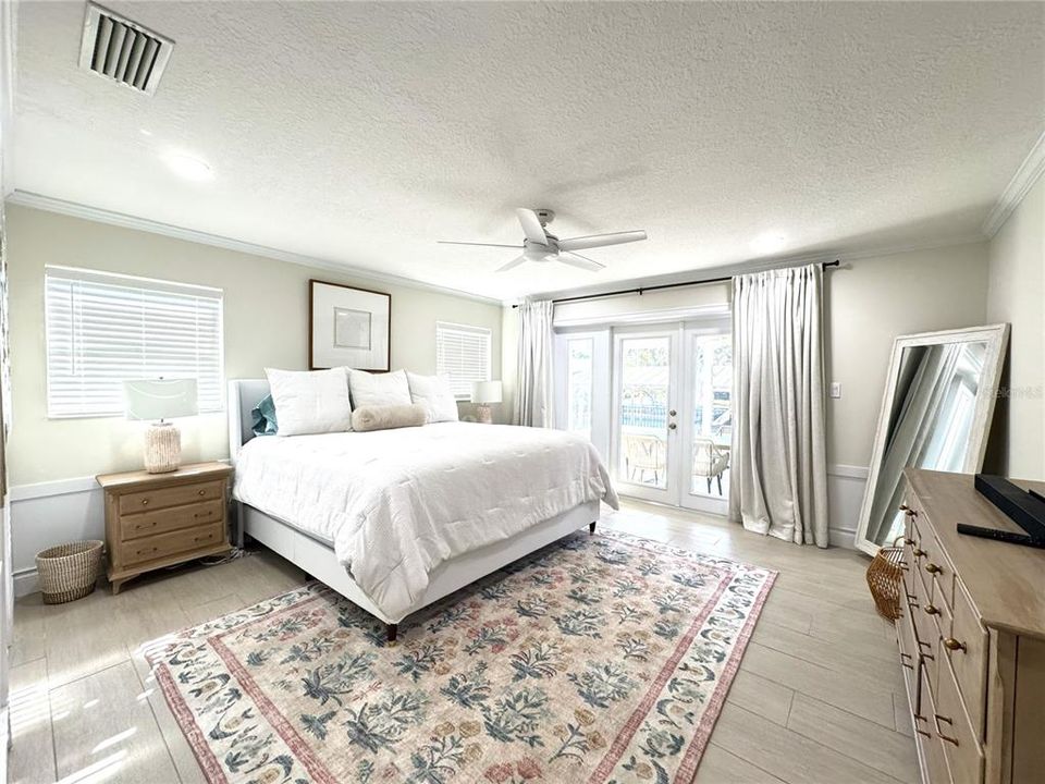 For Rent: $3,500 (3 beds, 2 baths, 2114 Square Feet)