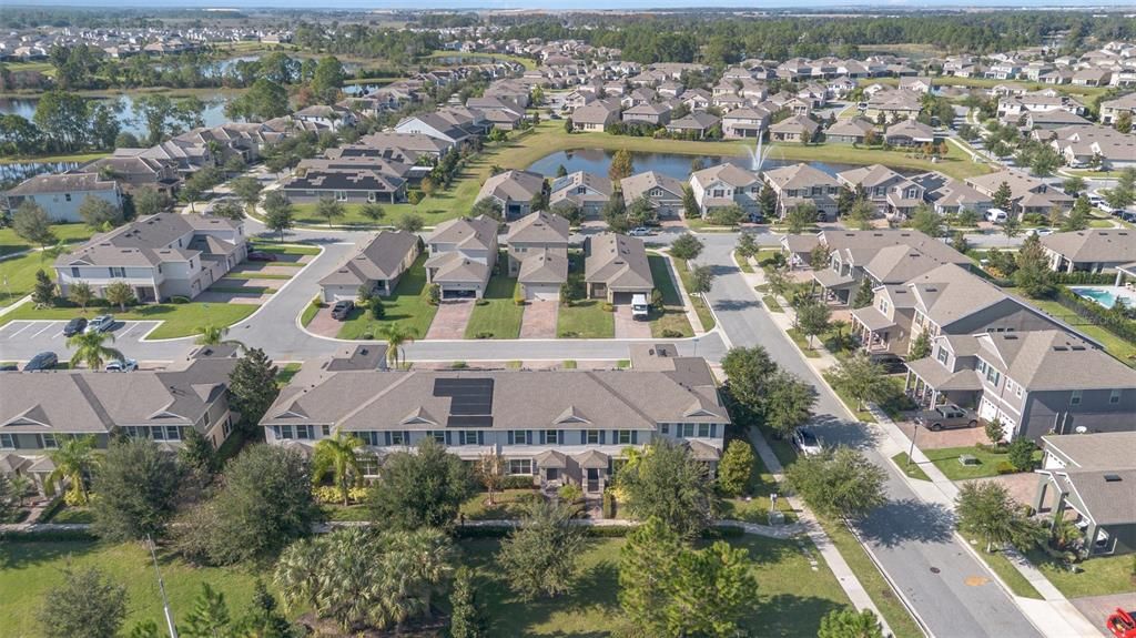 Под контрактом: $365,000 (3 спален, 2 ванн, 1568 Квадратных фут)