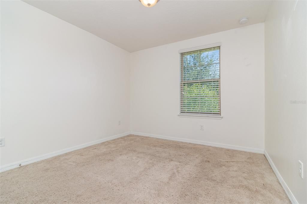 Под контрактом: $365,000 (3 спален, 2 ванн, 1568 Квадратных фут)