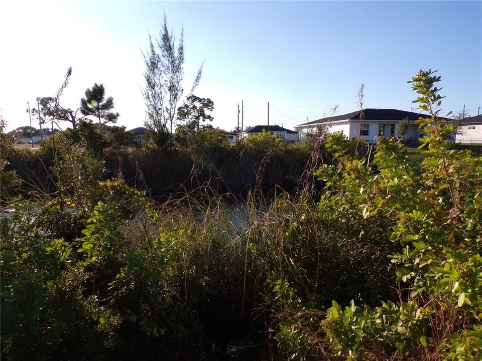 En Venta: $39,990 (0.23 acres)