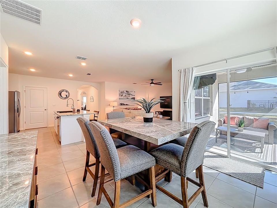 Active With Contract: $265,000 (3 beds, 2 baths, 1672 Square Feet)